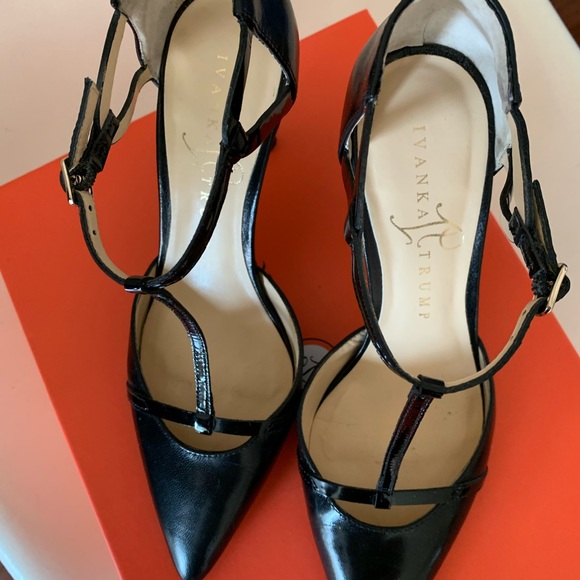 Elegant black t-strap heels - Picture 2 of 6